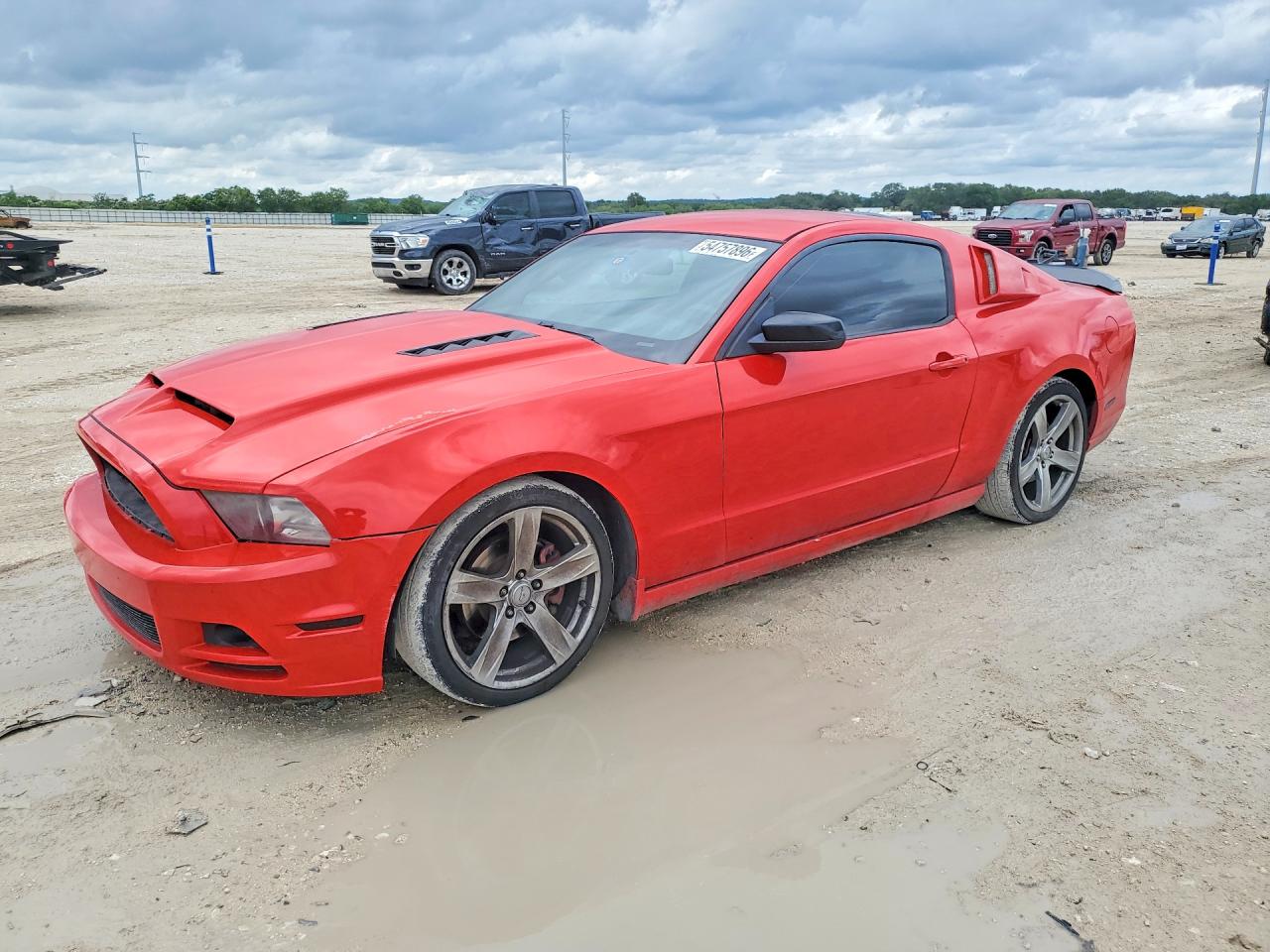 Salvage Ford Mustang Image