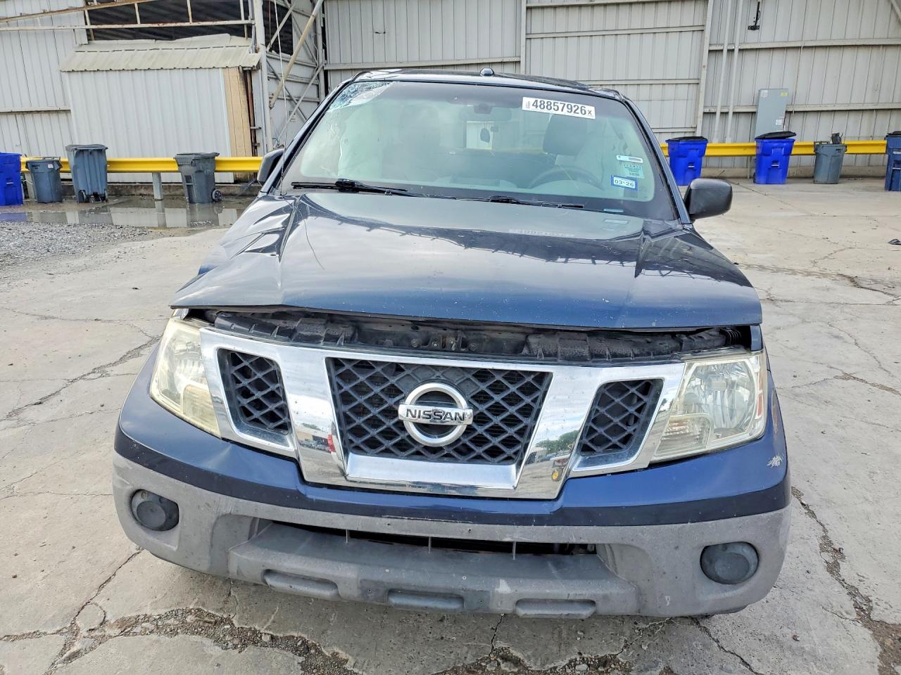 Nissan Frontier Sv