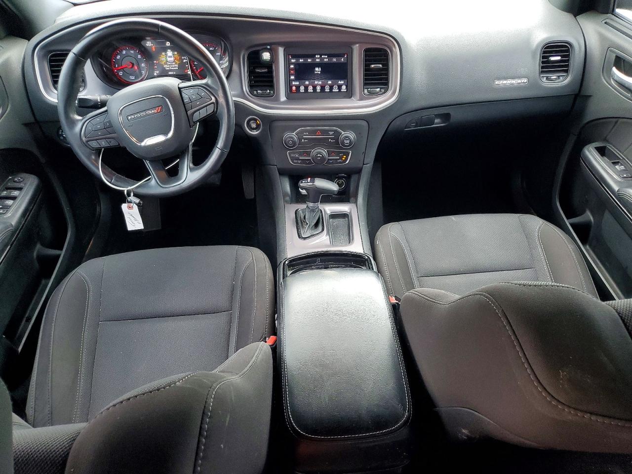 Dodge Charger Sxt