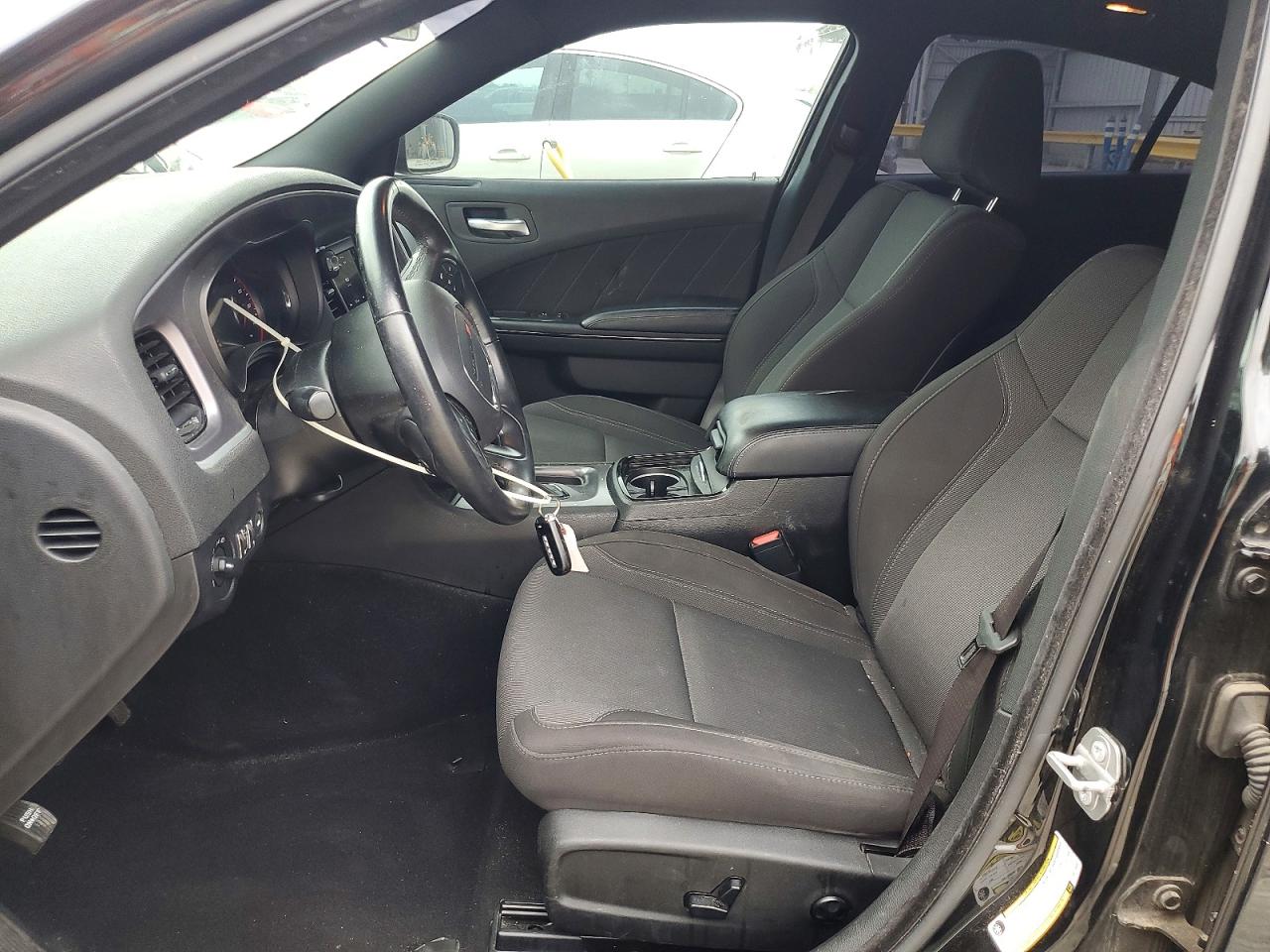 Dodge Charger Sxt