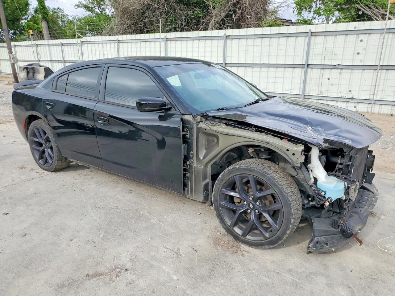 Dodge Charger Sxt