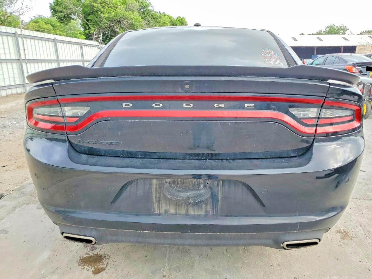 Dodge Charger Sxt