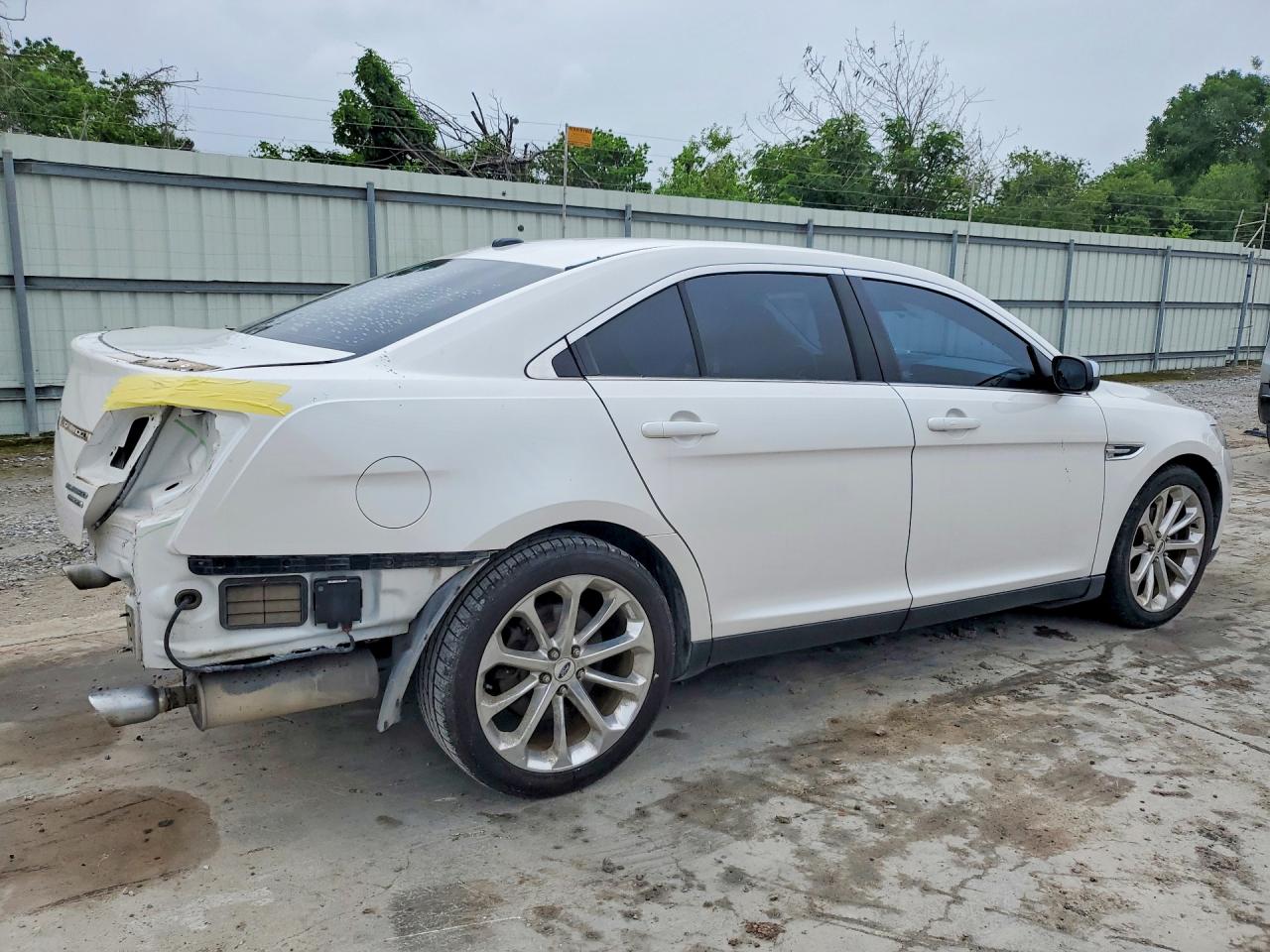 Ford Taurus Limited