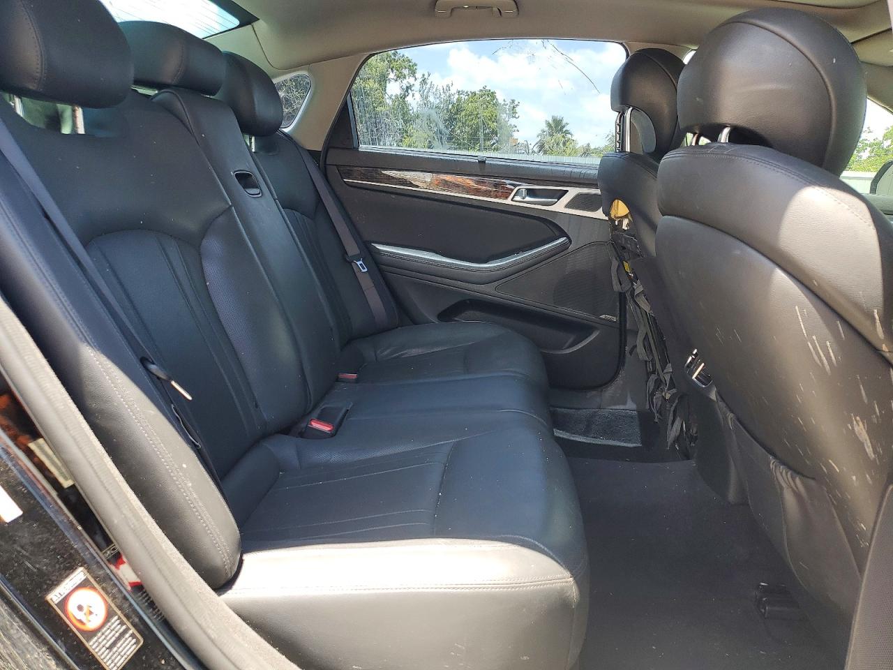 Hyundai Genesis 3.8l