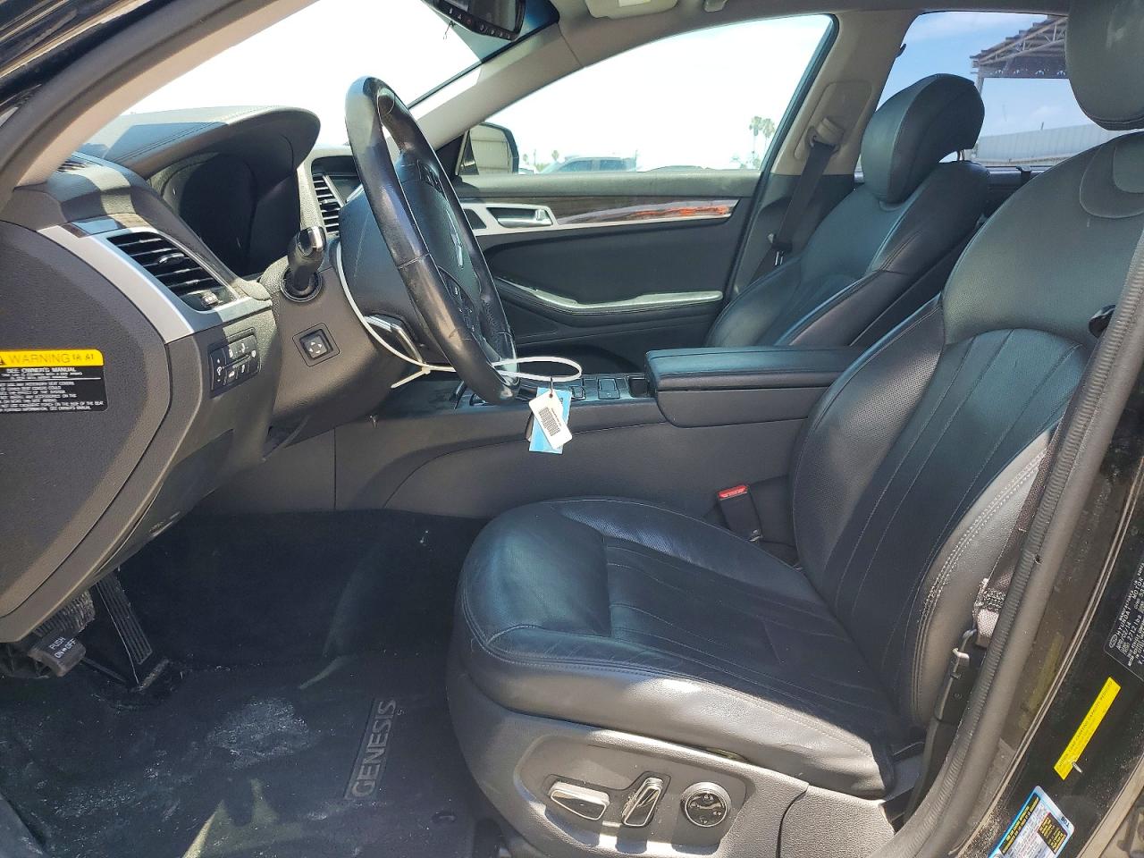 Hyundai Genesis 3.8l