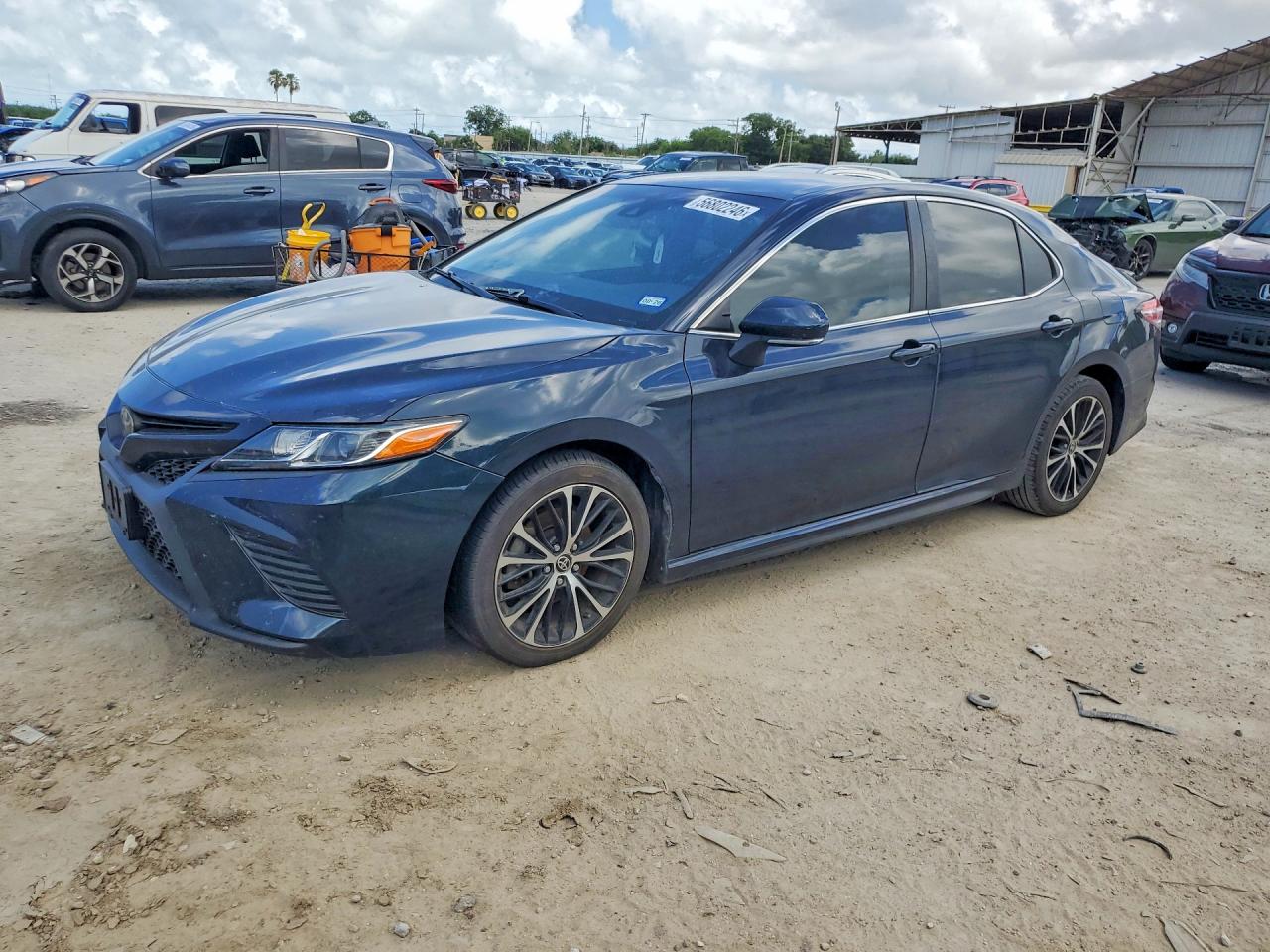 Salvage Toyota Camry Image