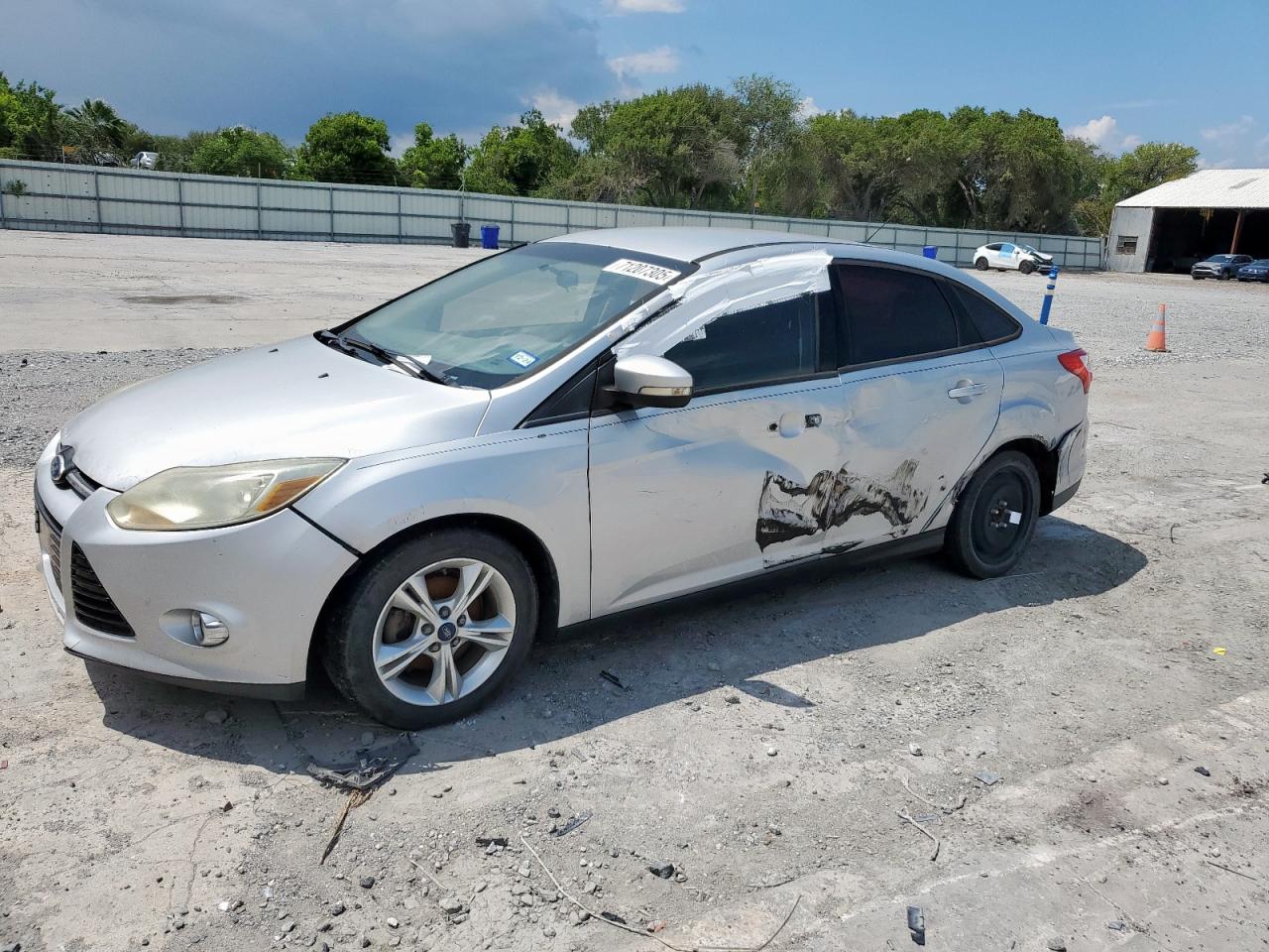 Salvage Ford Focus Image
