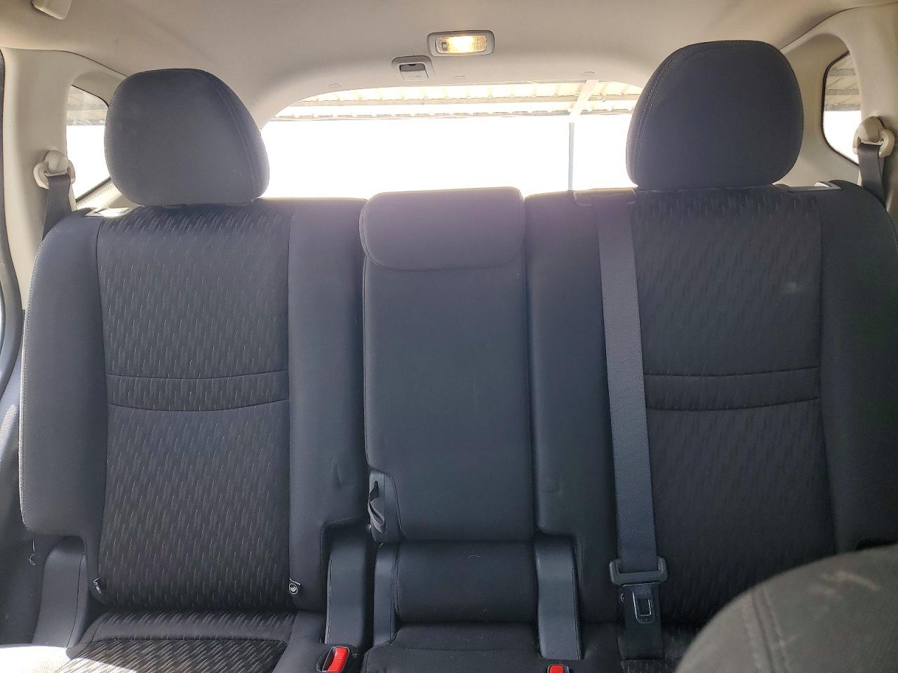 Nissan Rogue S