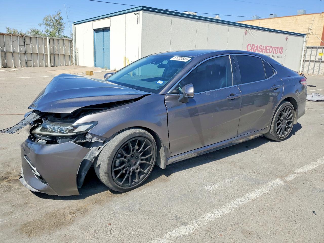 Salvage Toyota Camry Image
