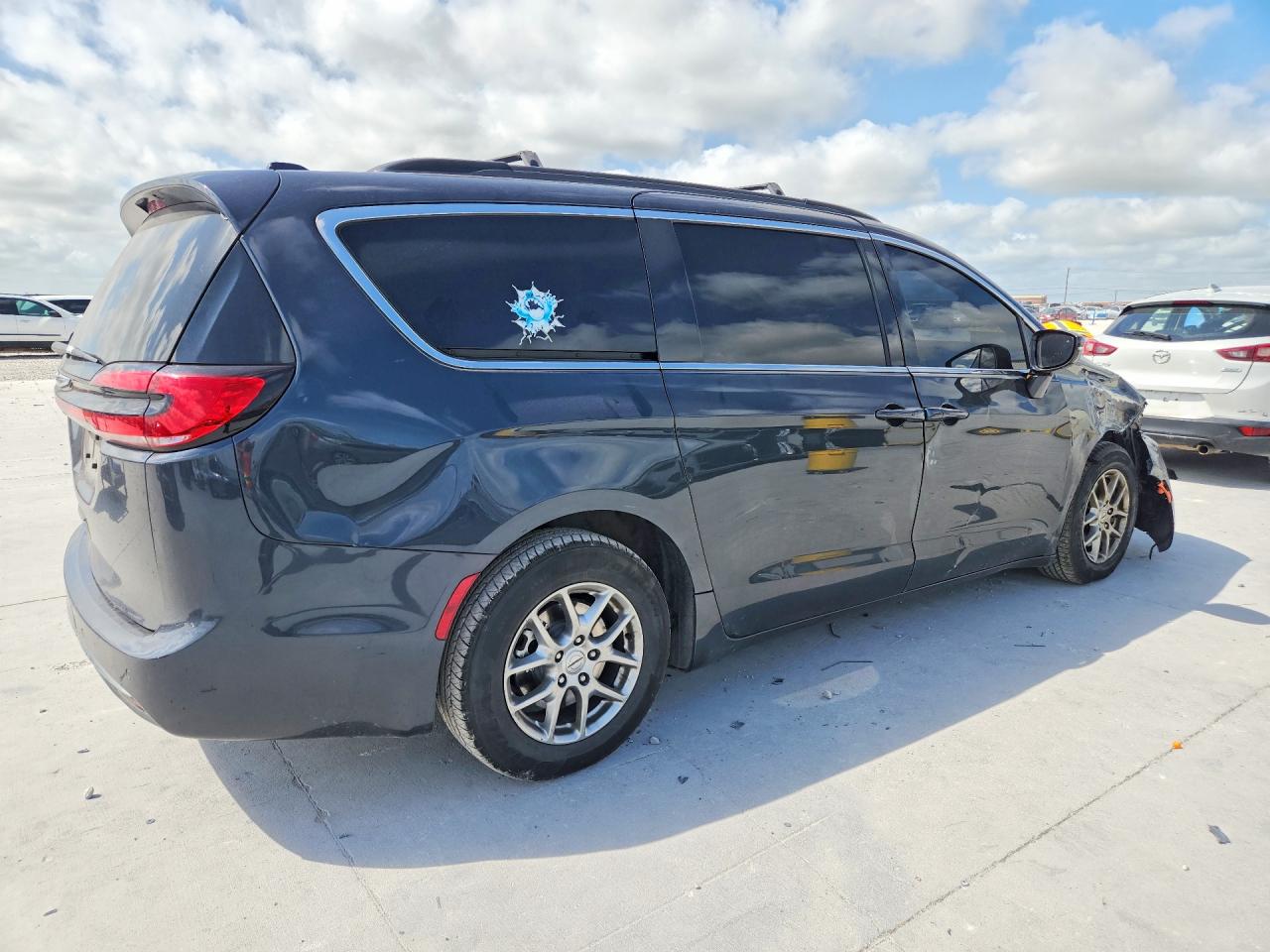 Chrysler Pacifica Touring