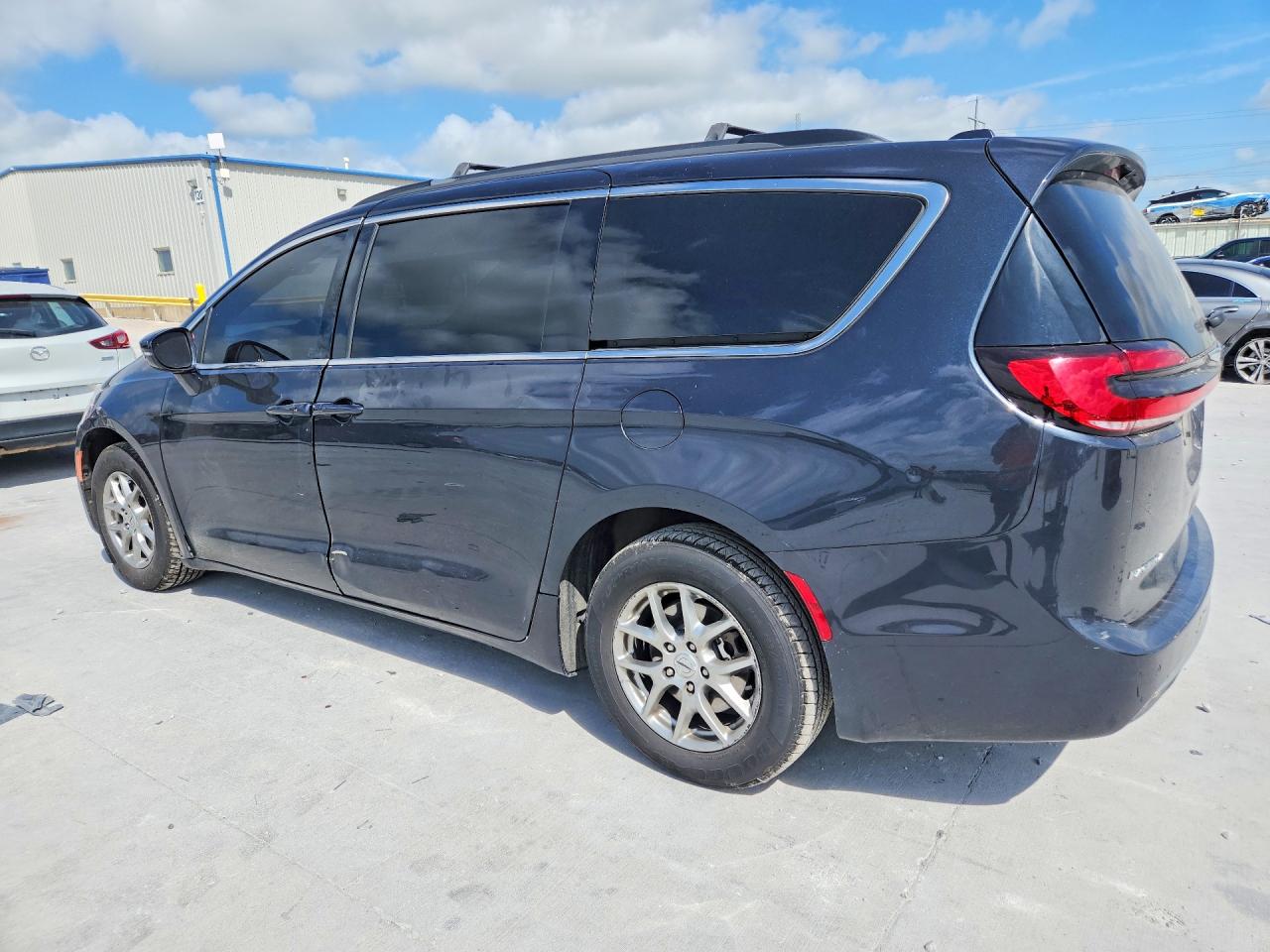 Chrysler Pacifica Touring
