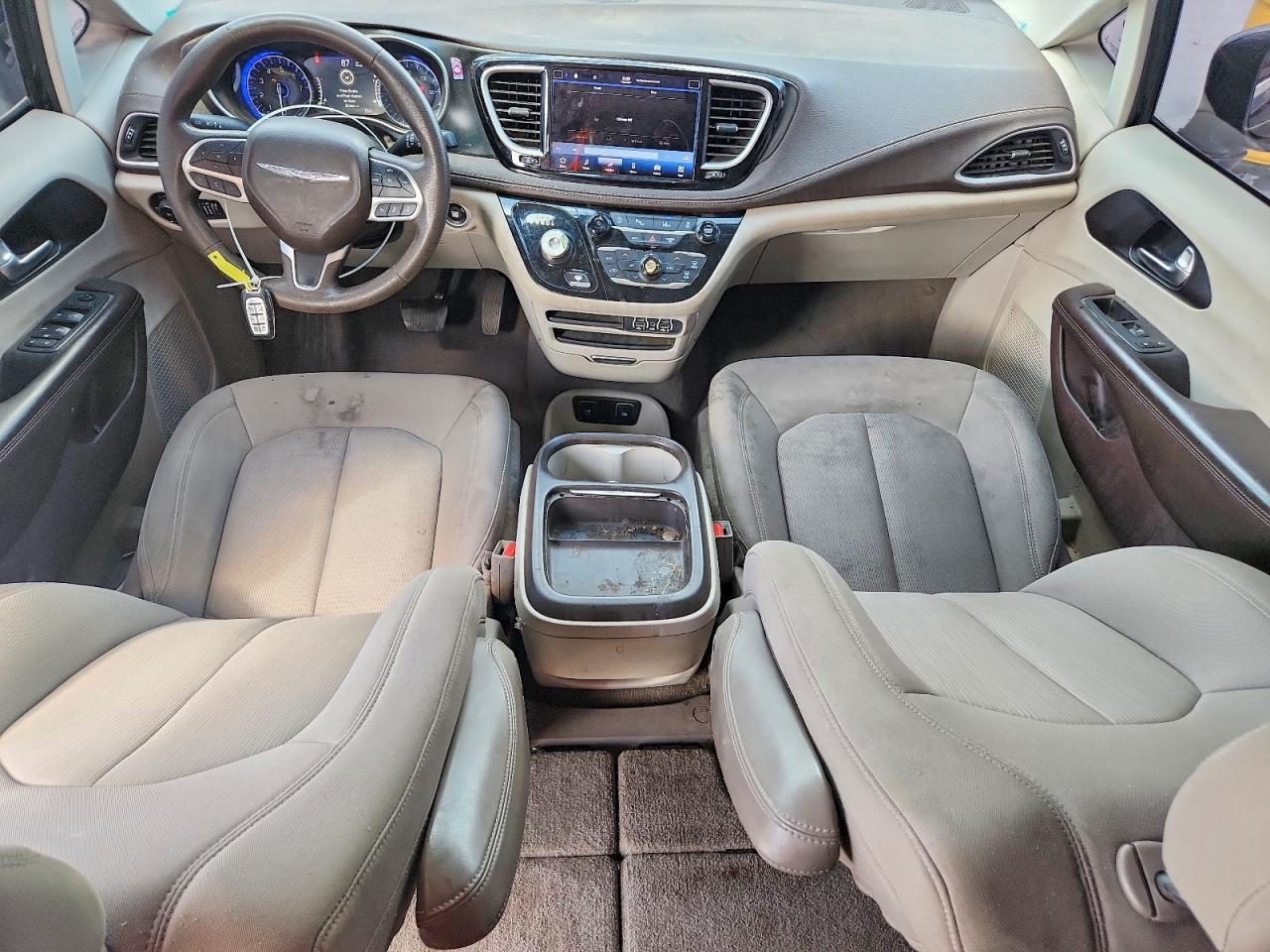 Chrysler Pacifica Touring