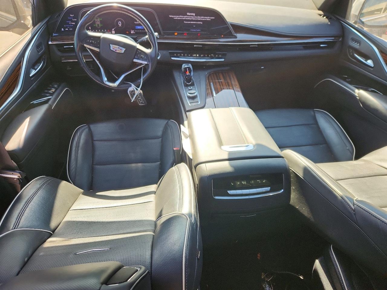 Cadillac Escalade Premium Luxury