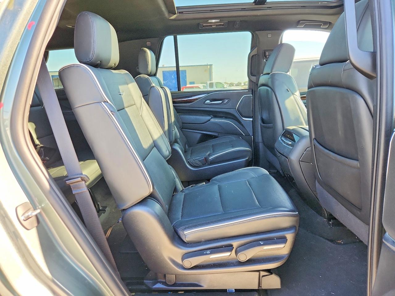 Cadillac Escalade Premium Luxury