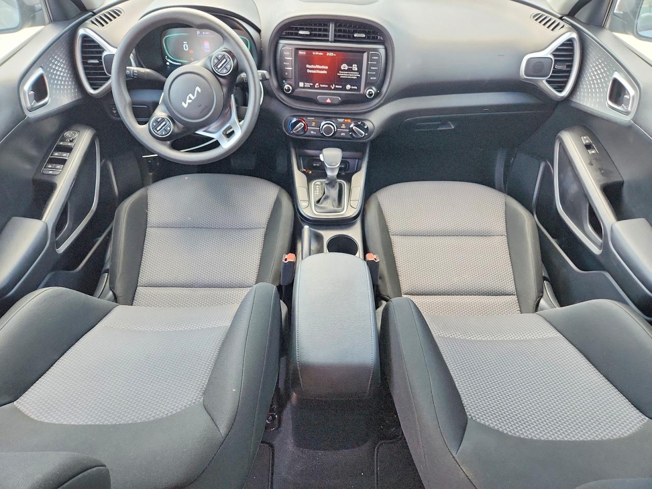 Kia Soul Lx