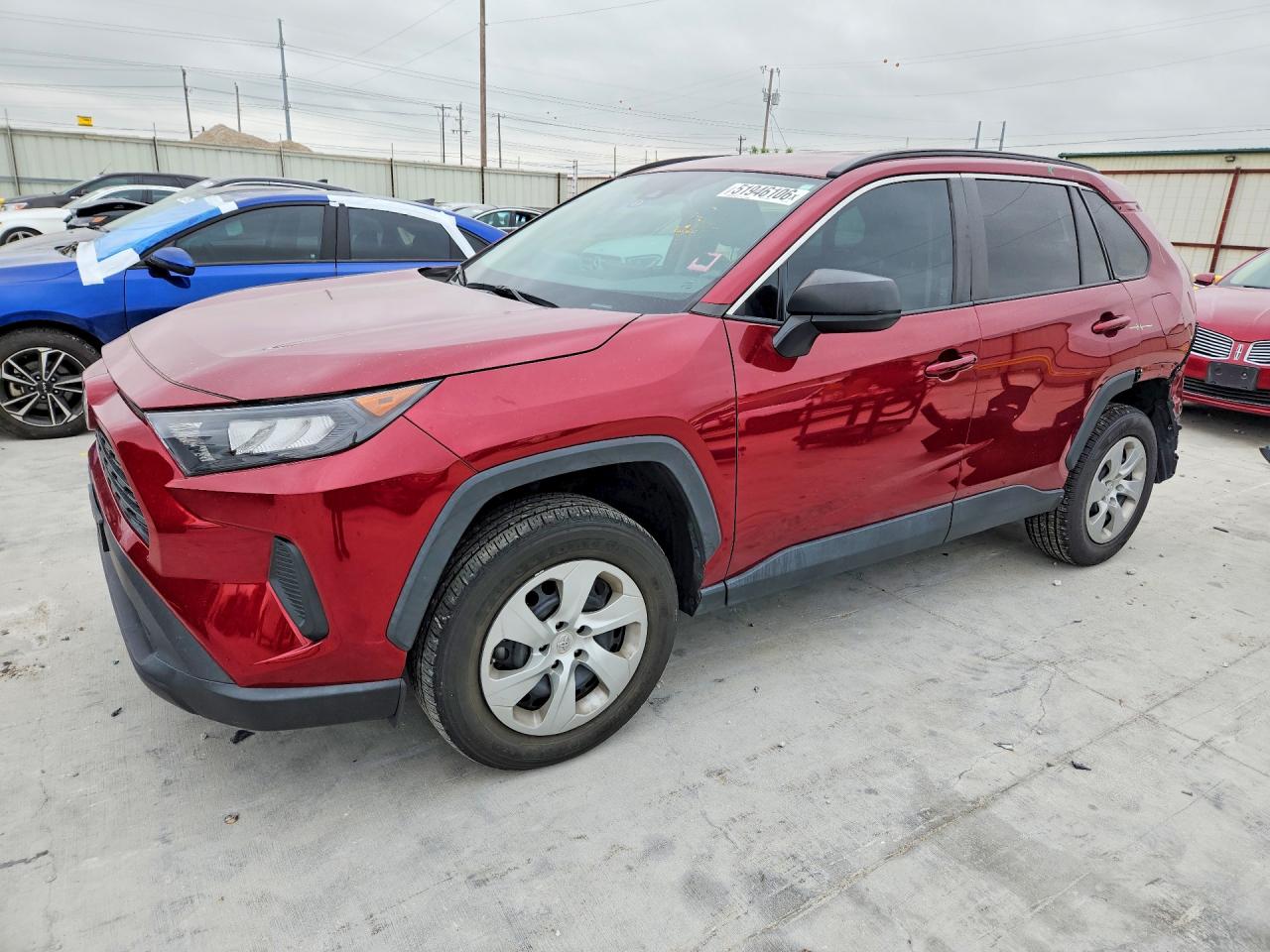 Salvage Toyota RAV4 Image