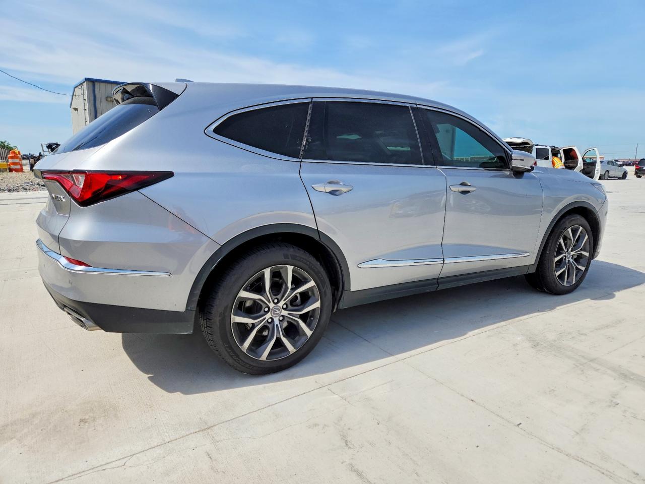 Acura MDX Technology
