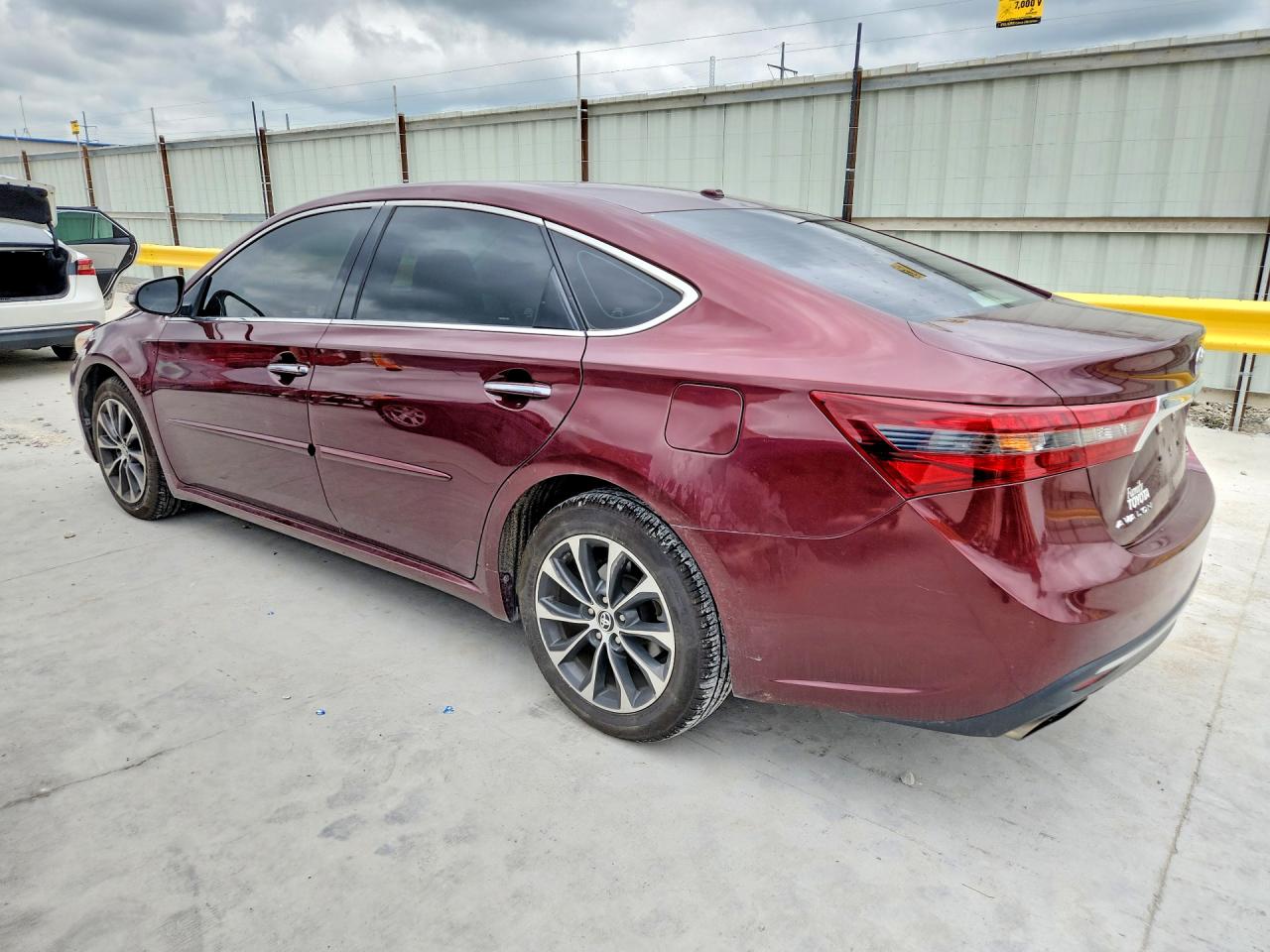 Toyota Avalon Xle