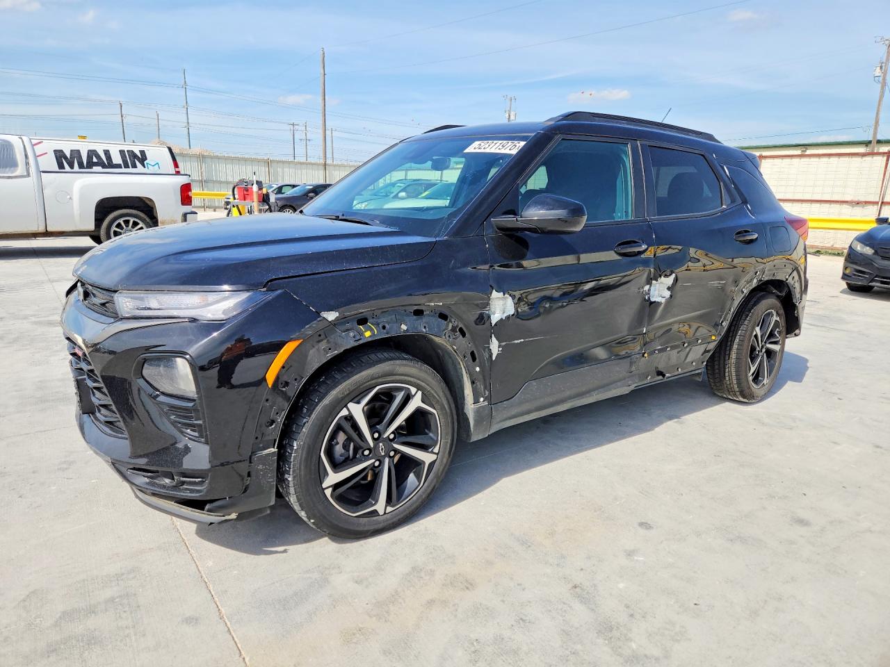 Salvage Chevrolet Trailblazer Image