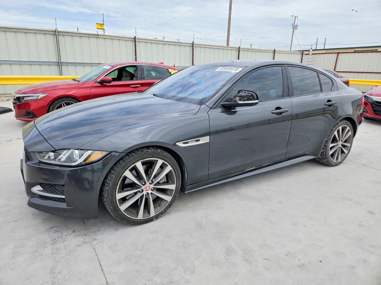 Salvage Jaguar XE Image