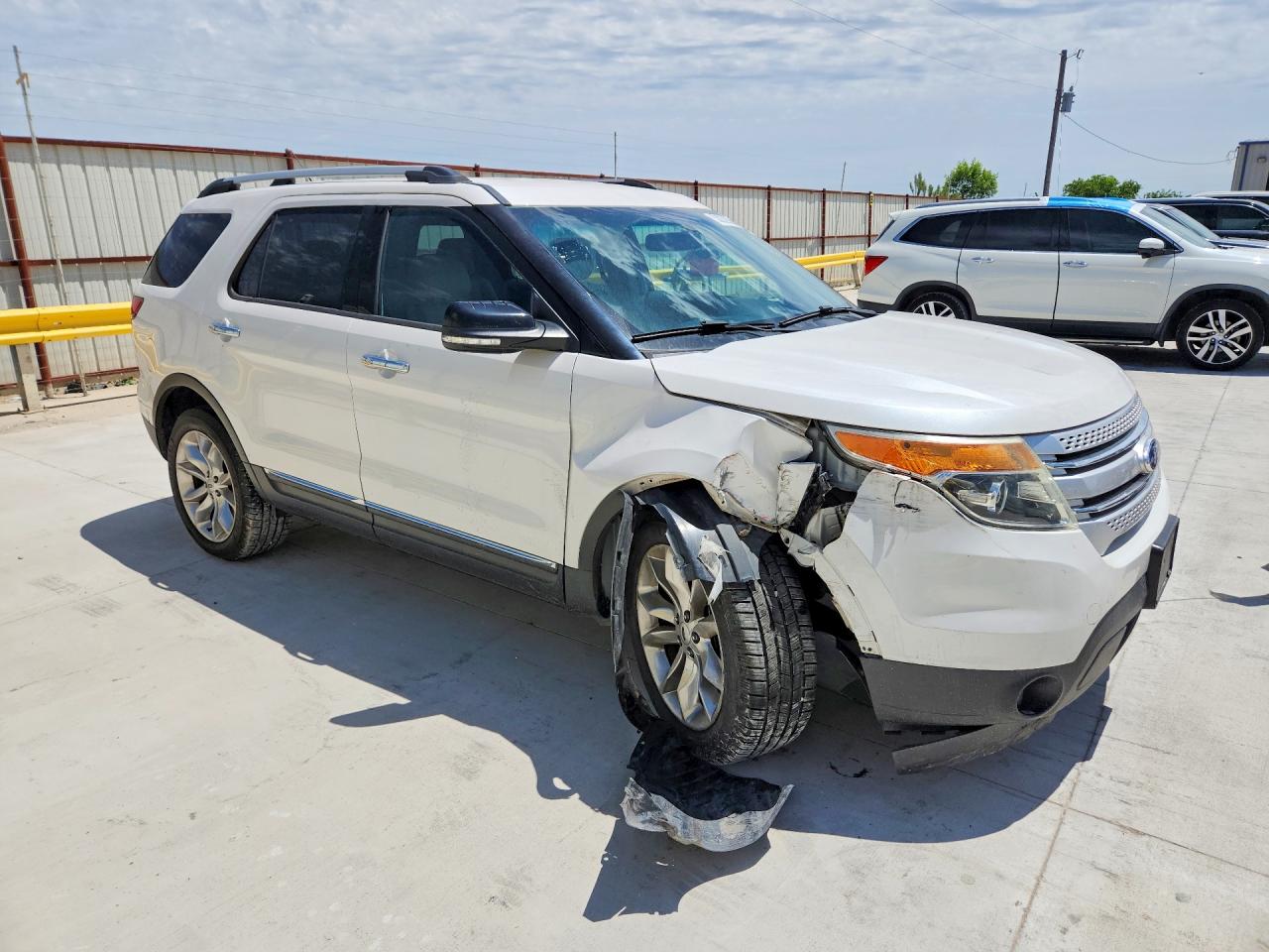 Ford Explorer Xlt