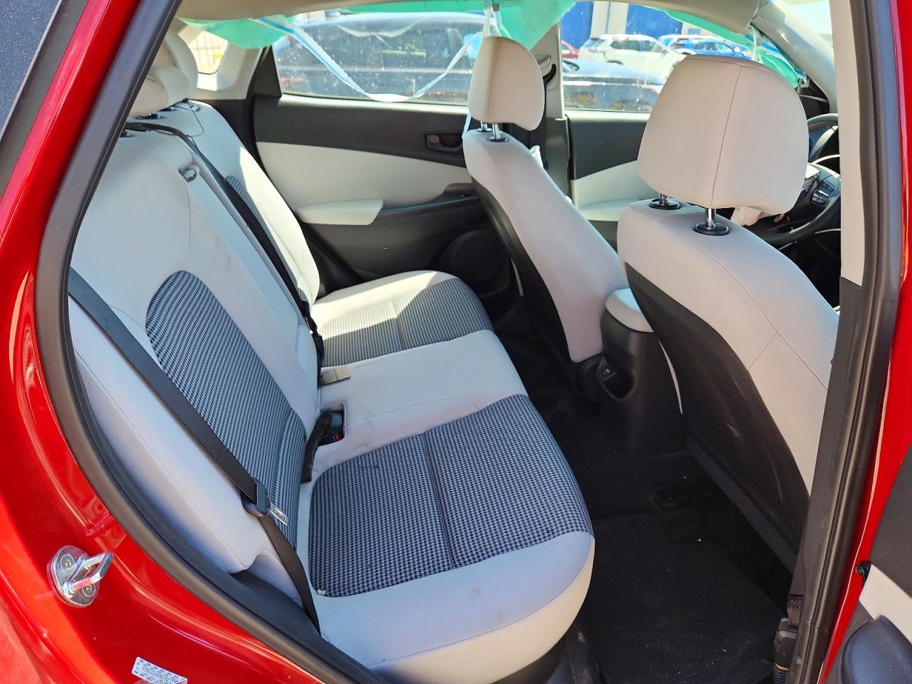 Hyundai KONA Se