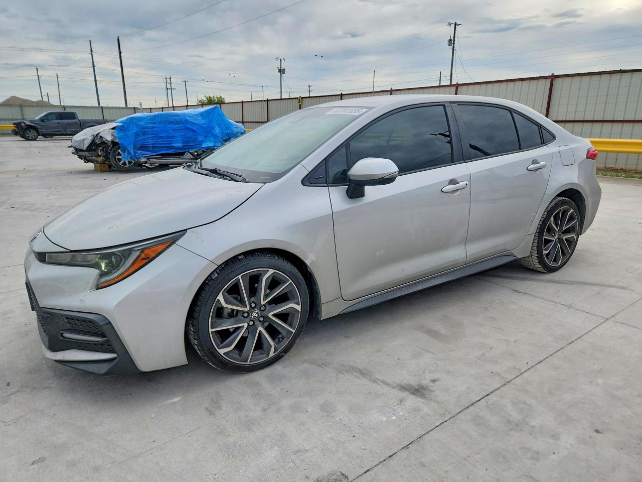 Salvage Toyota Corolla Image