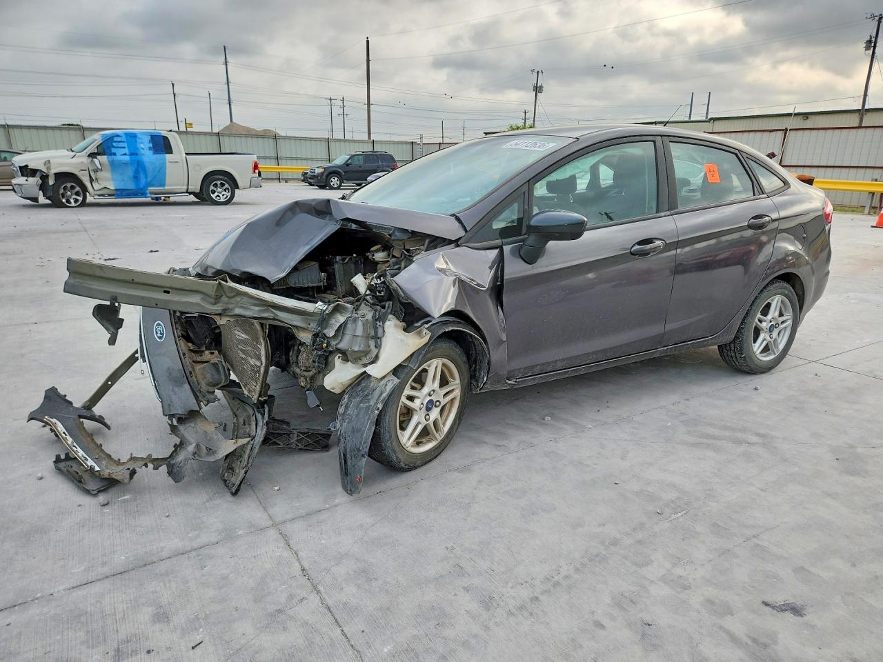 Salvage Ford Fiesta Image