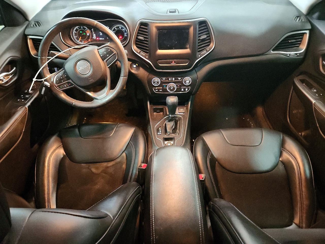 Jeep Grand Cherokee Latitude Plus