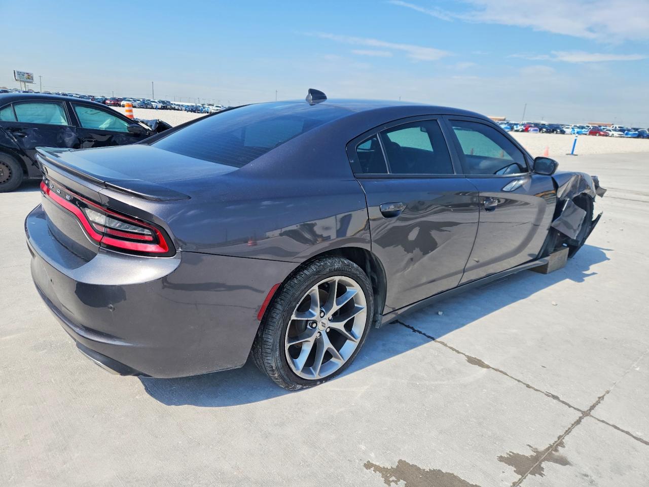 Dodge Charger Sxt