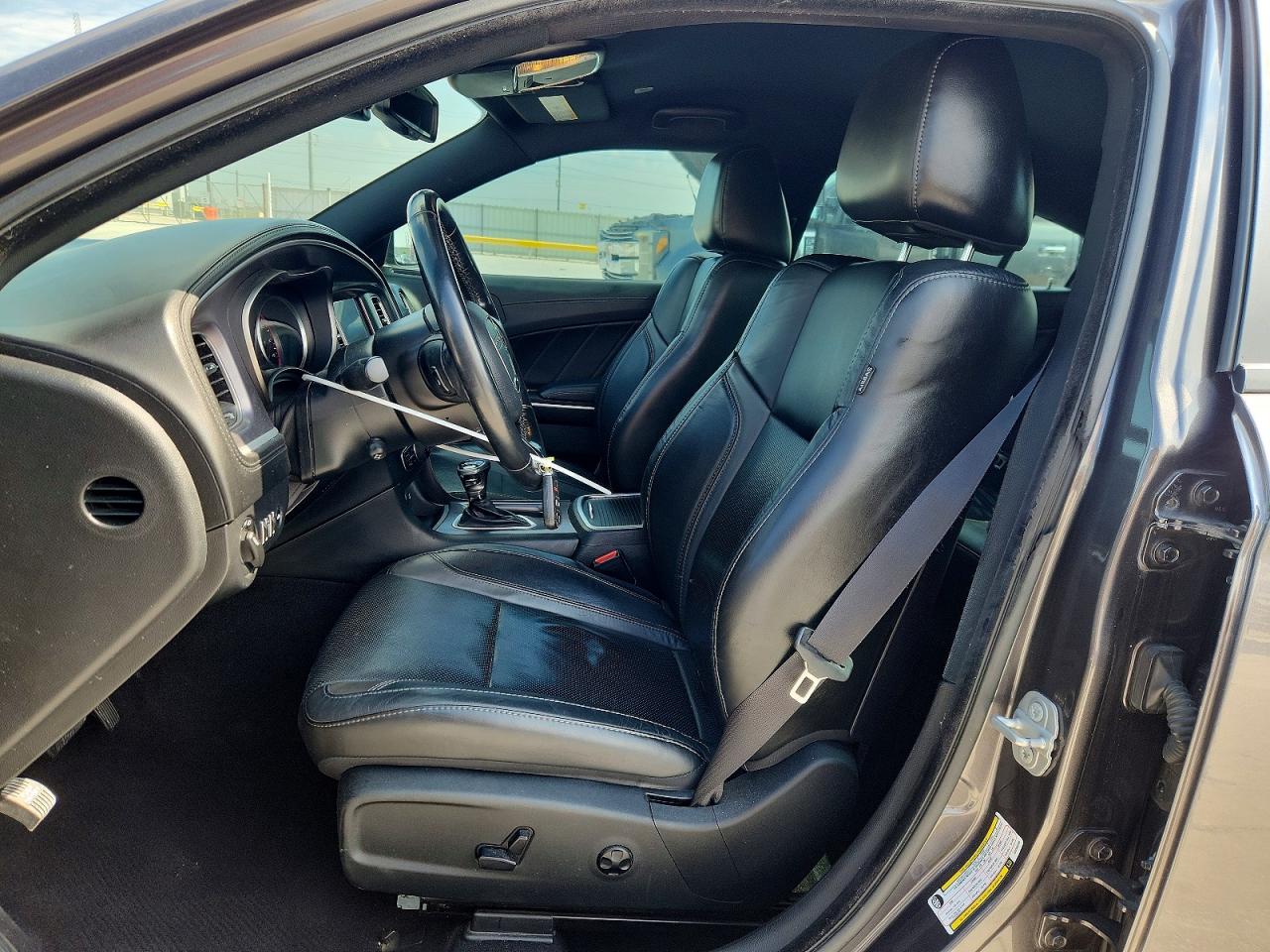 Dodge Charger Sxt
