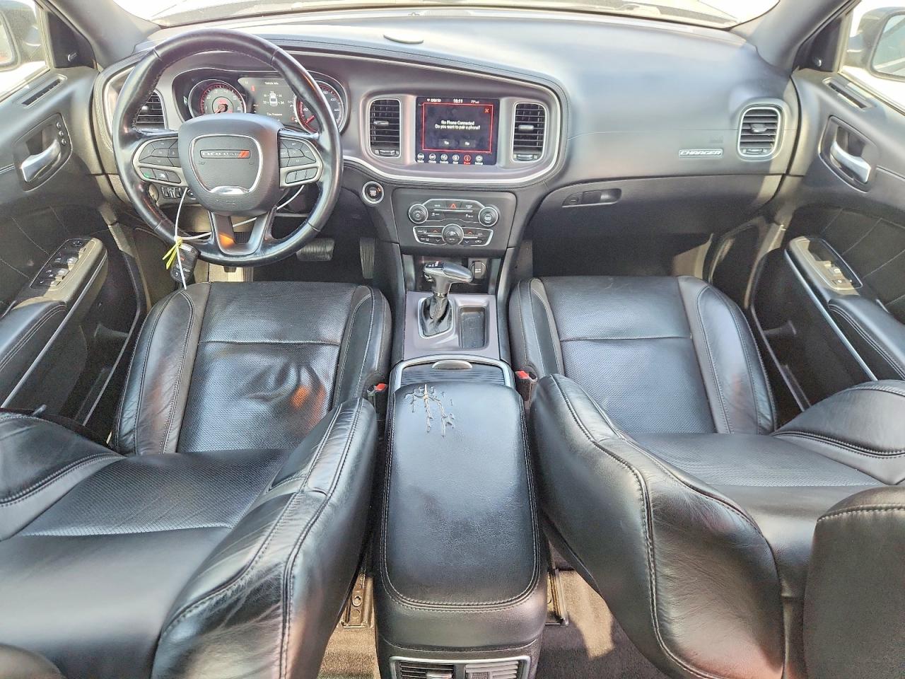 Dodge Charger Sxt