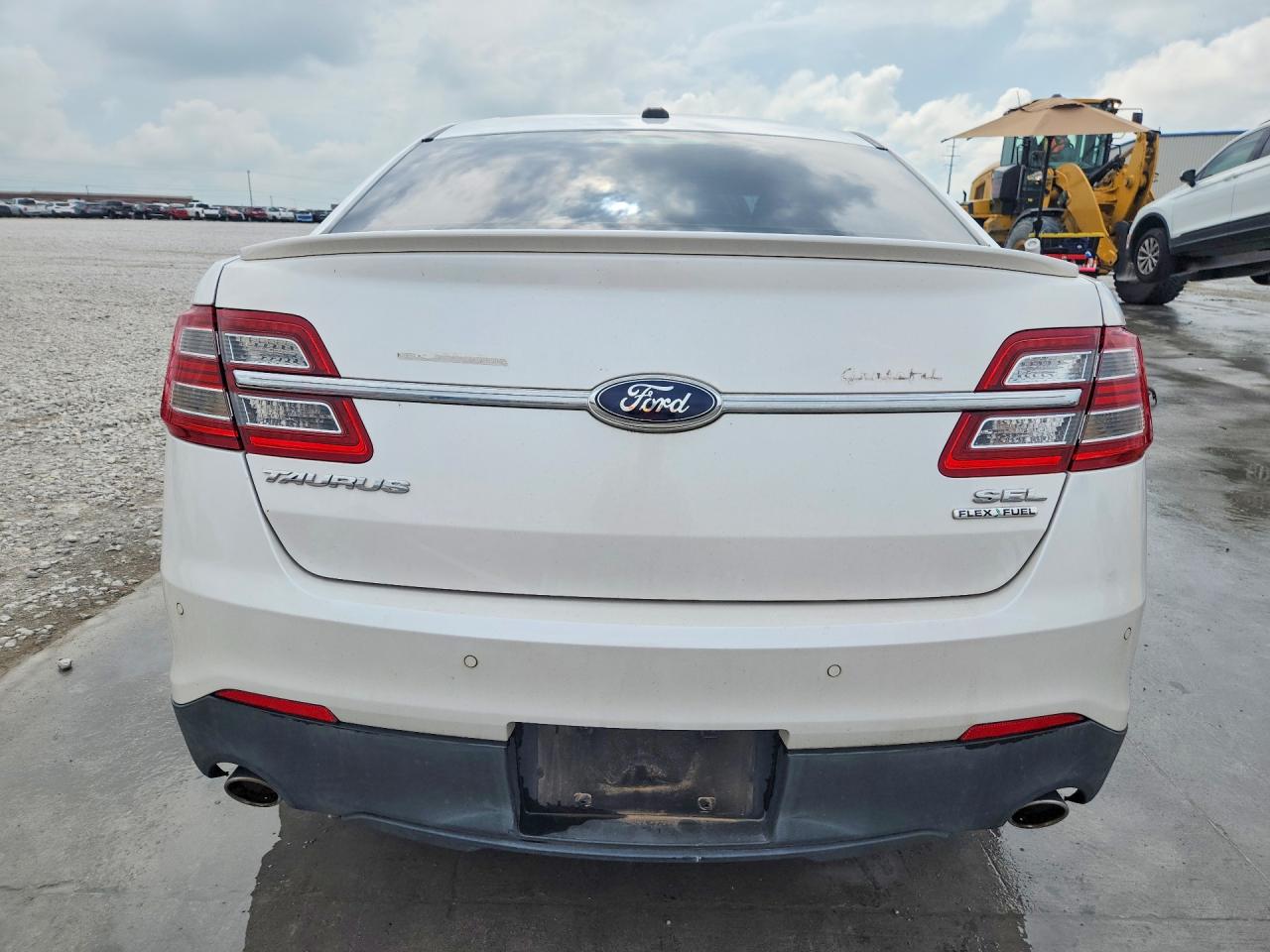 Ford Taurus Sel