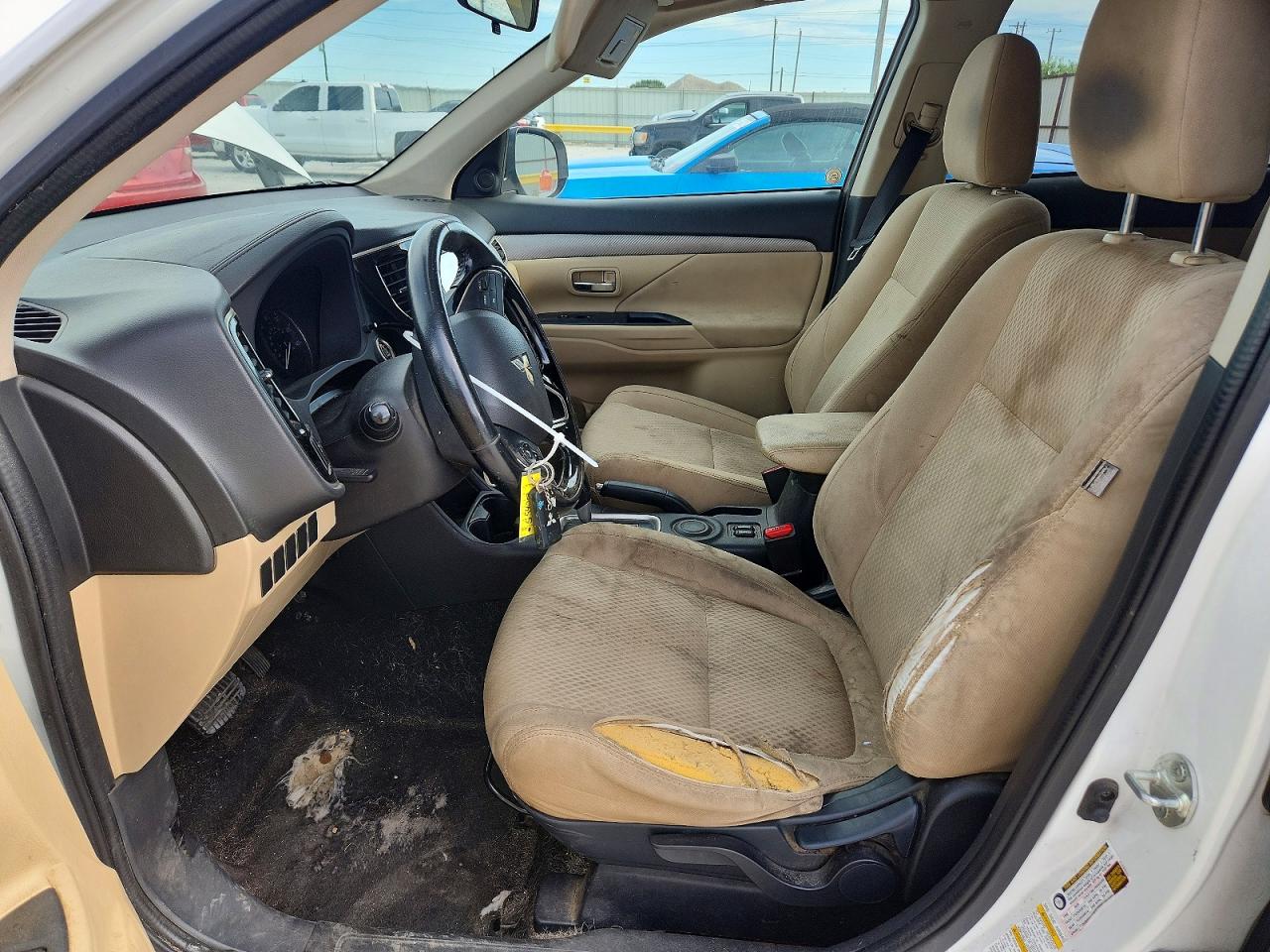 Mitsubishi Outlander Se