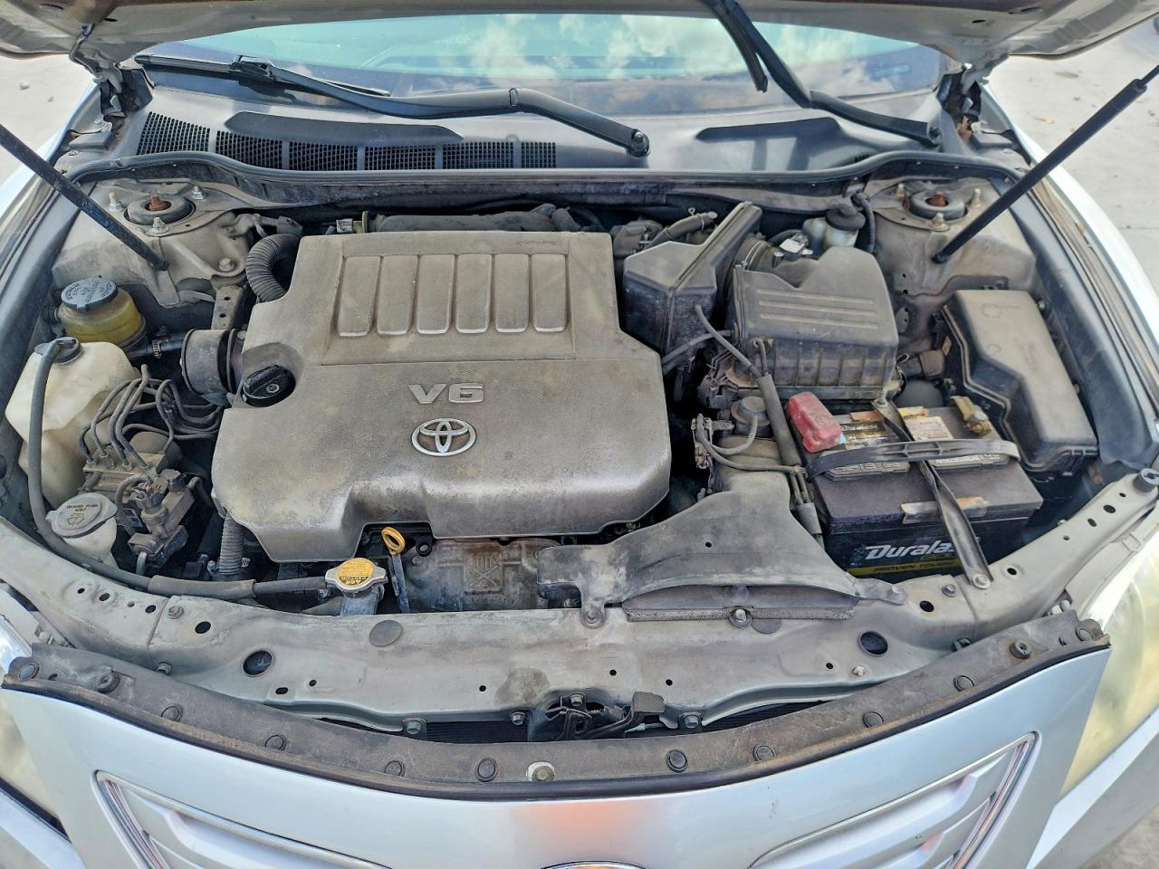 Toyota Camry Xle V6