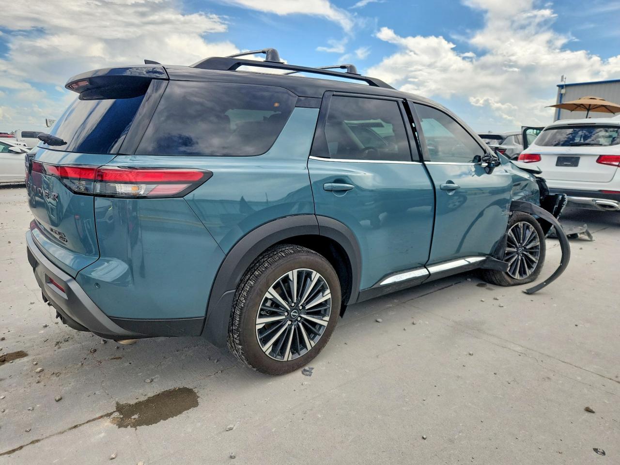 Nissan Pathfinder Platinum