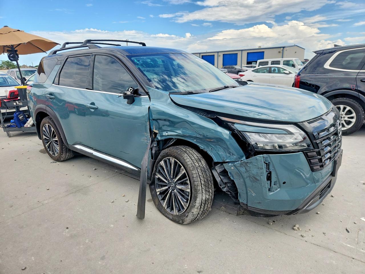 Nissan Pathfinder Platinum