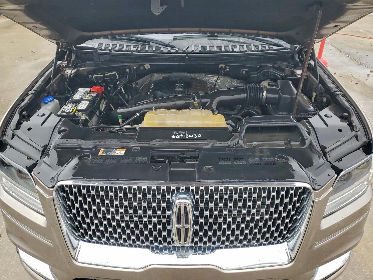 Lincoln Navigator Reserve
