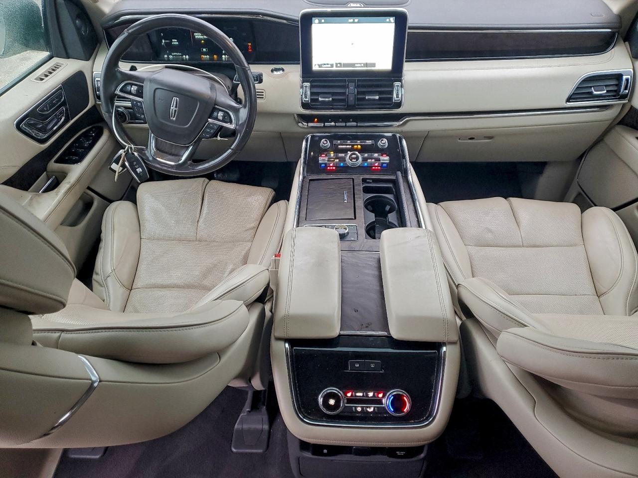 Lincoln Navigator Reserve