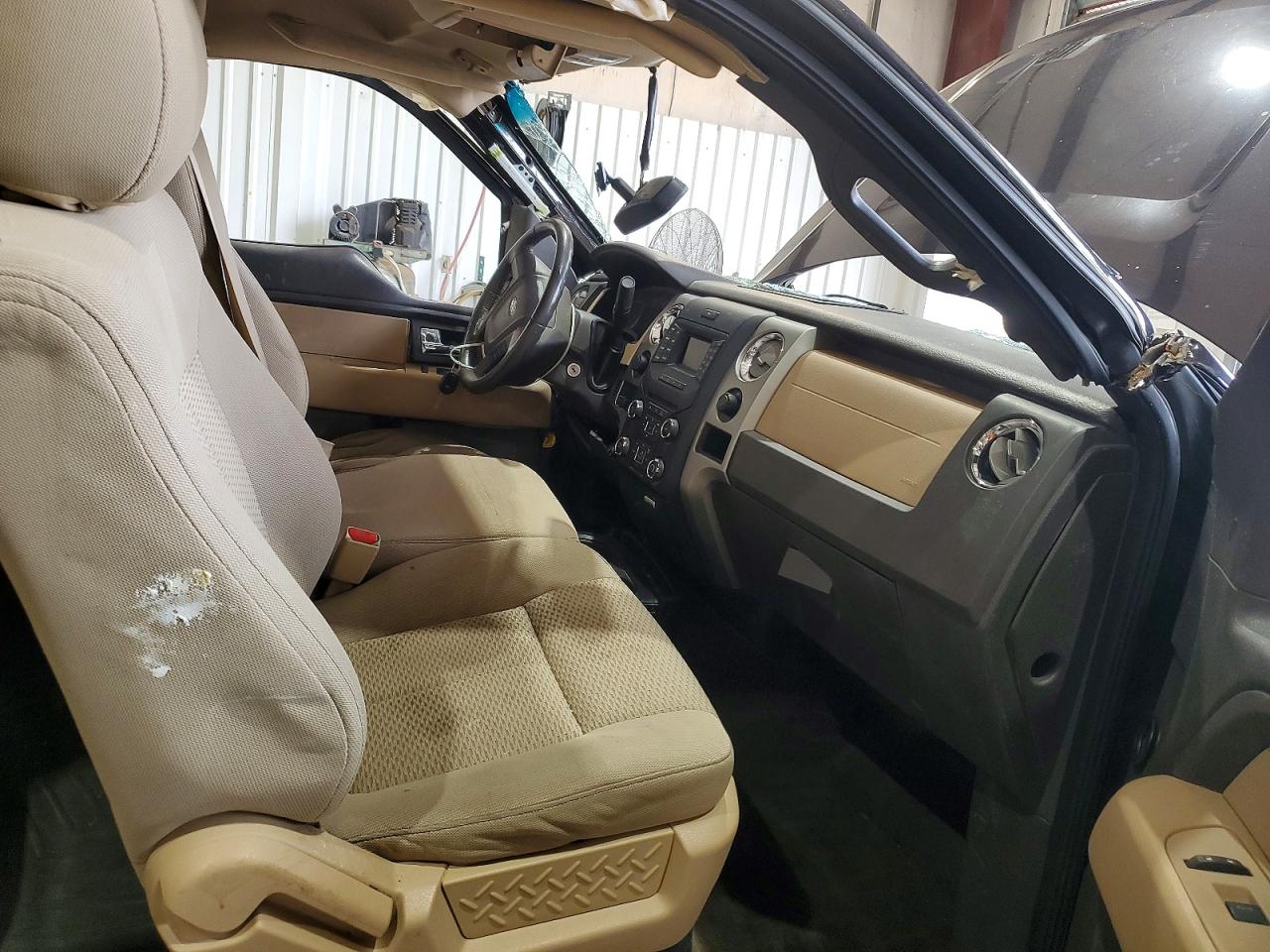 Ford F-150 Super Cab