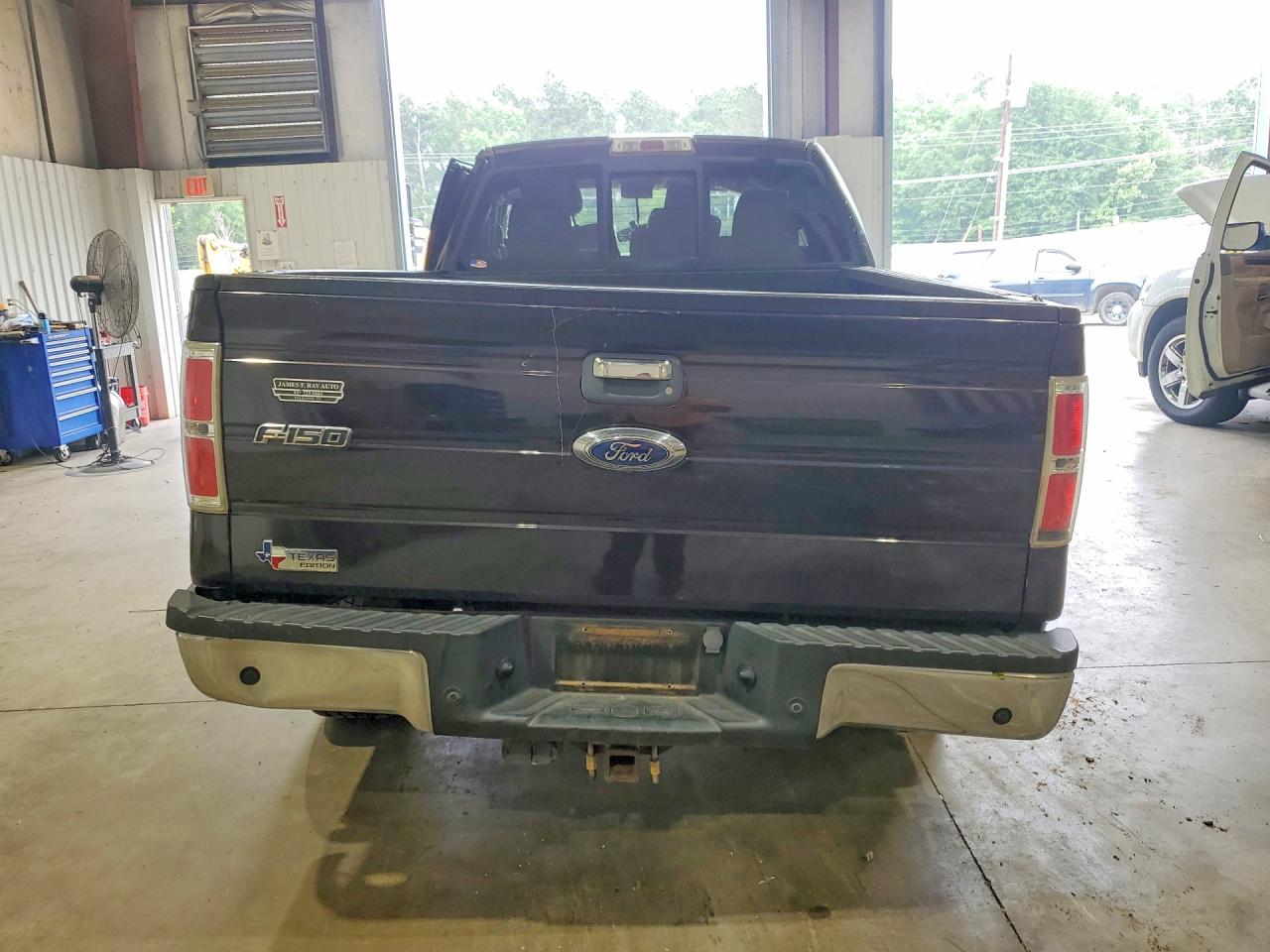 Ford F-150 Super Cab