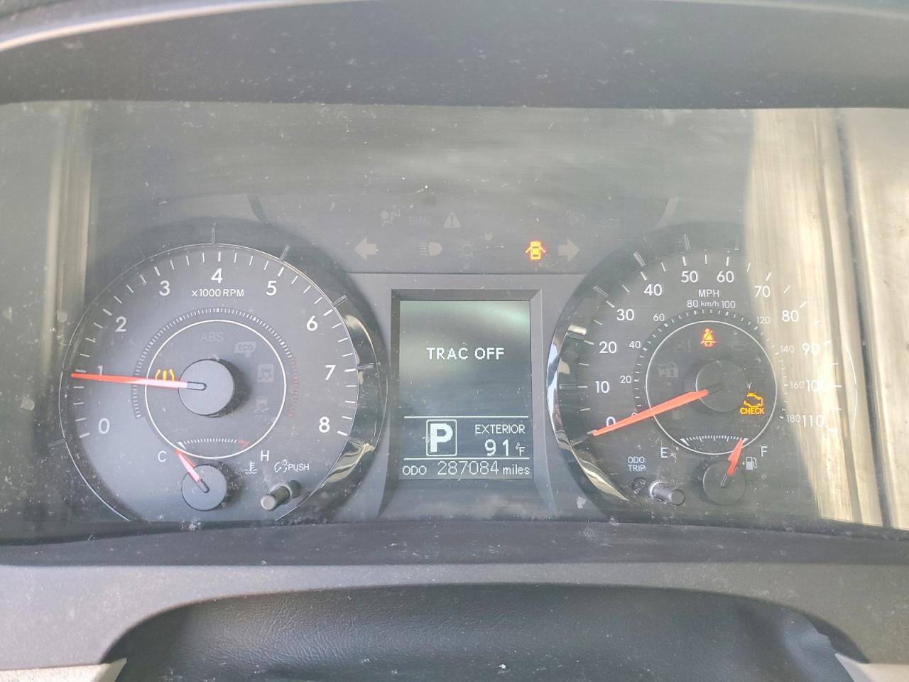 Toyota Sienna Le 8 Passenger