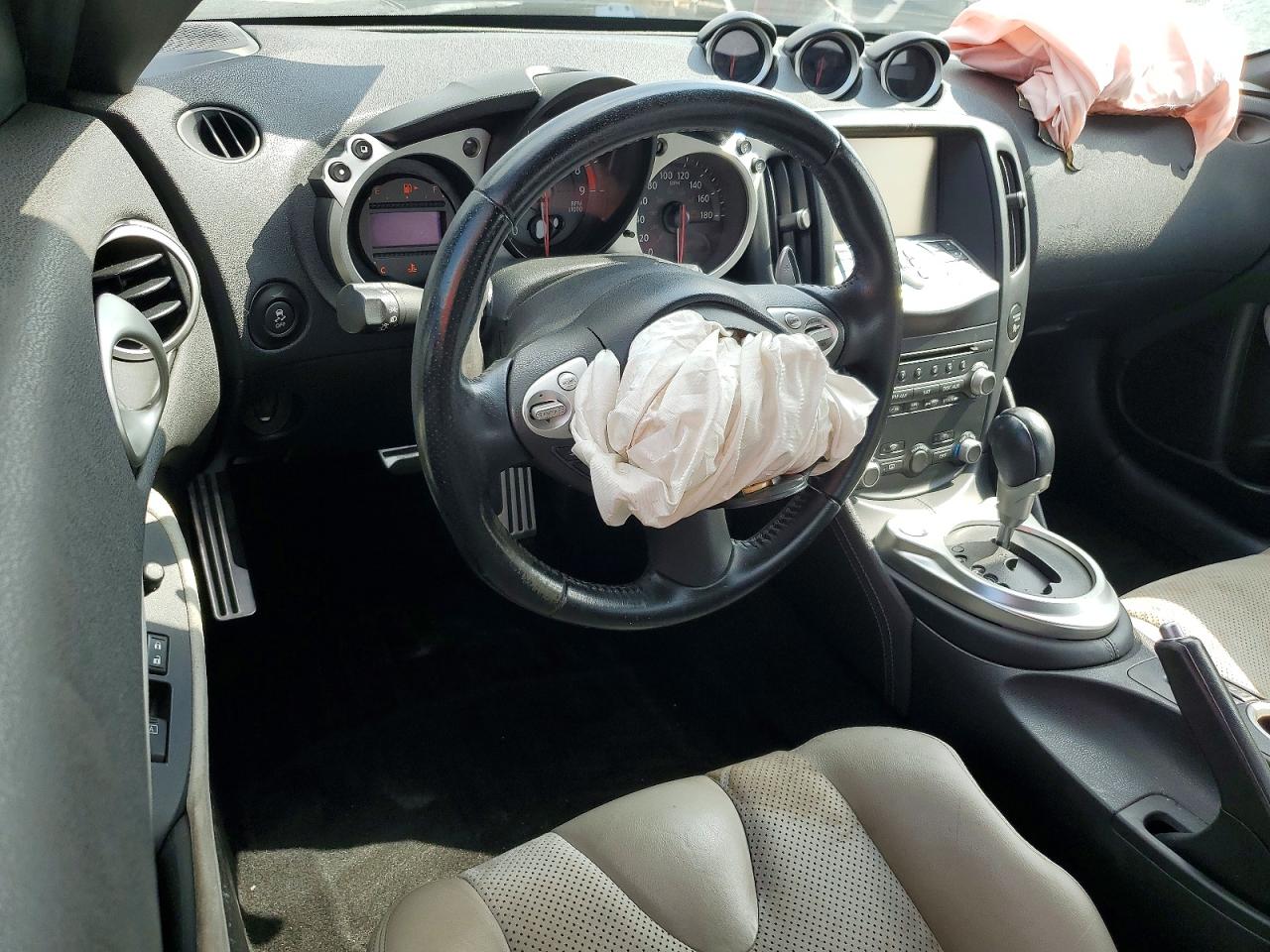 Nissan 370Z Touring