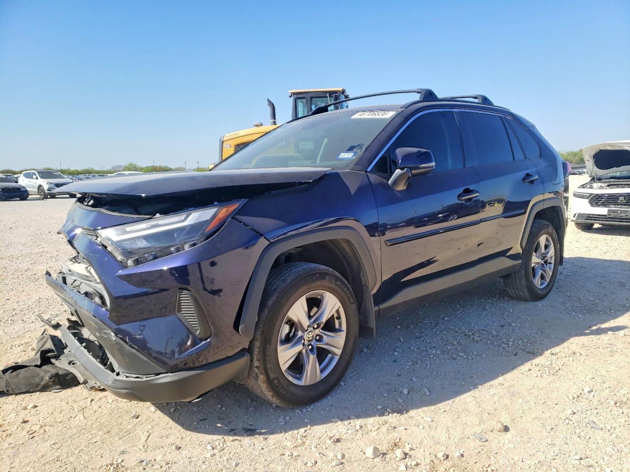 Salvage Toyota RAV4 Image