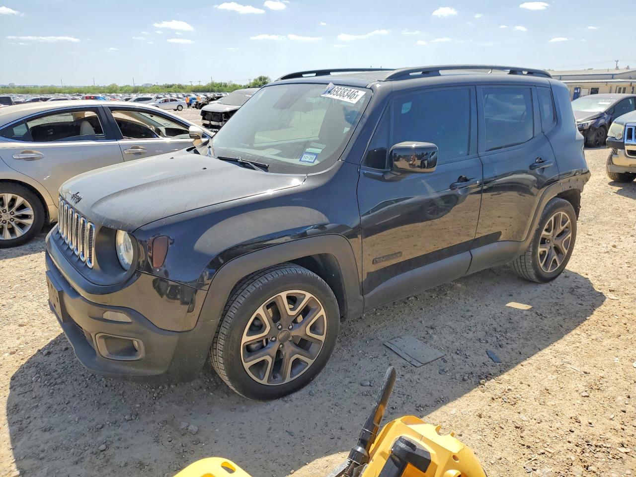 Salvage Jeep Renegade Image