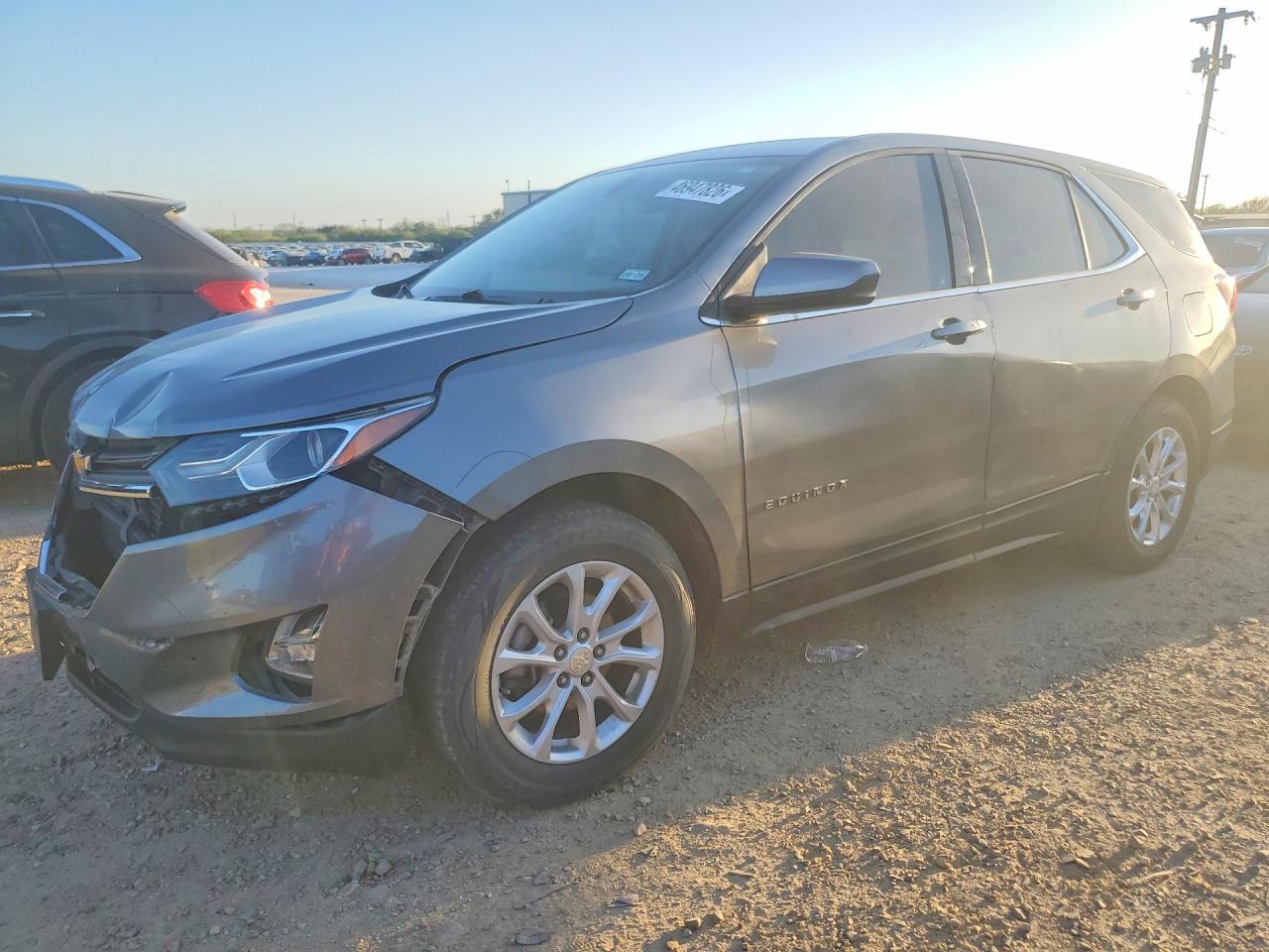 Salvage Chevrolet Equinox Image