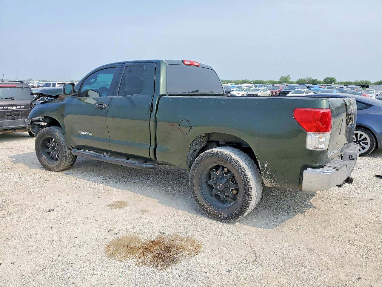 Toyota Tundra Double Cab Sr5