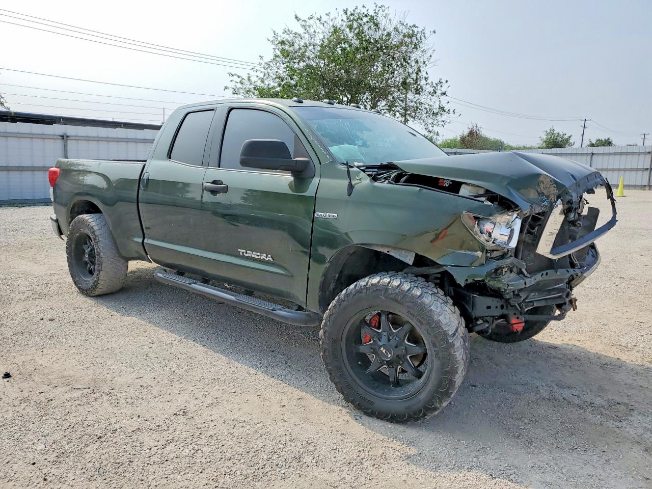 Toyota Tundra Double Cab Sr5