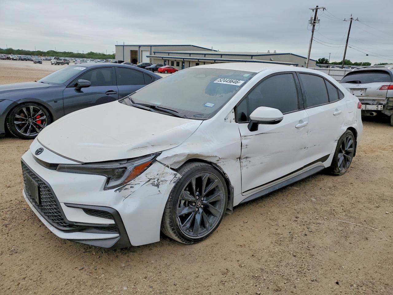 Salvage Toyota Corolla Image