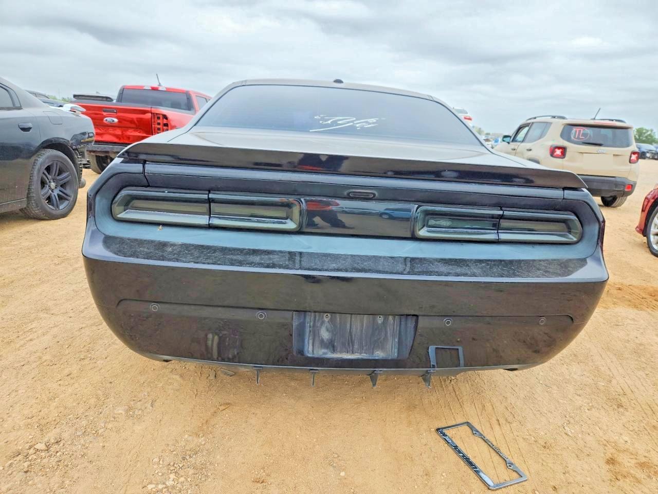 Dodge Challenger Sxt